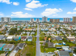 Waterscape at 3900 Quarts St by Nautical Properties
